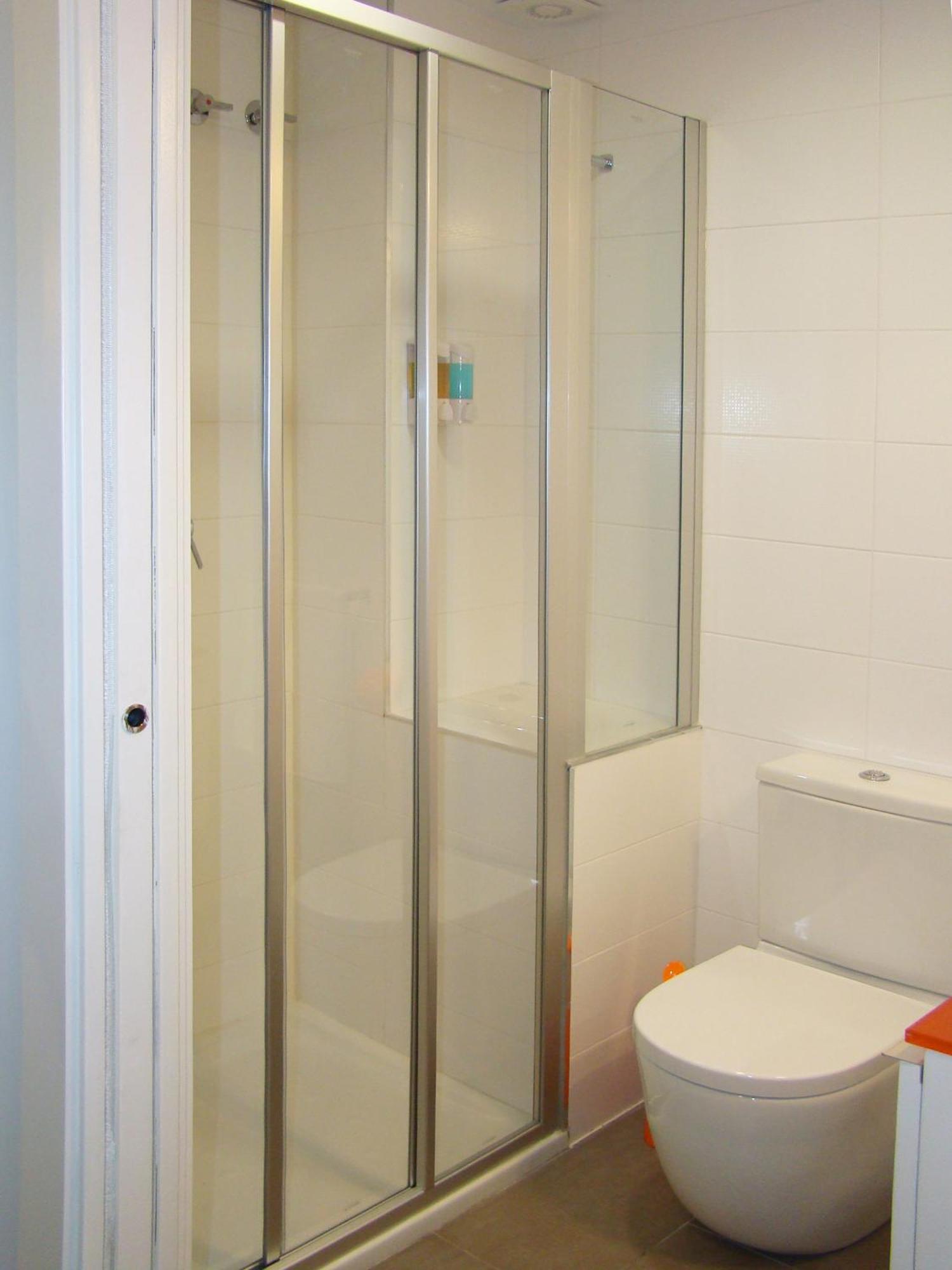 Bekale Hotel Ea Eksteriør billede